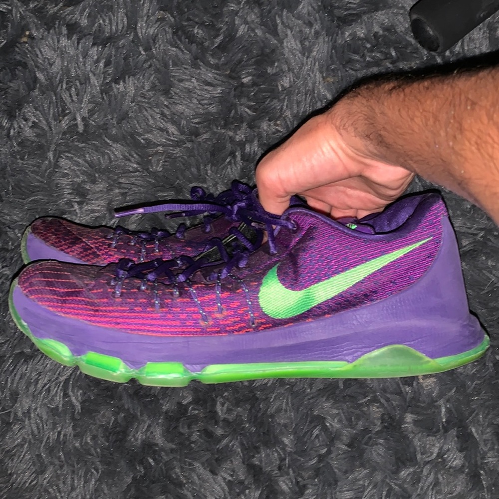 KD 8 “Suit” Purple shoes size 11.5. Used